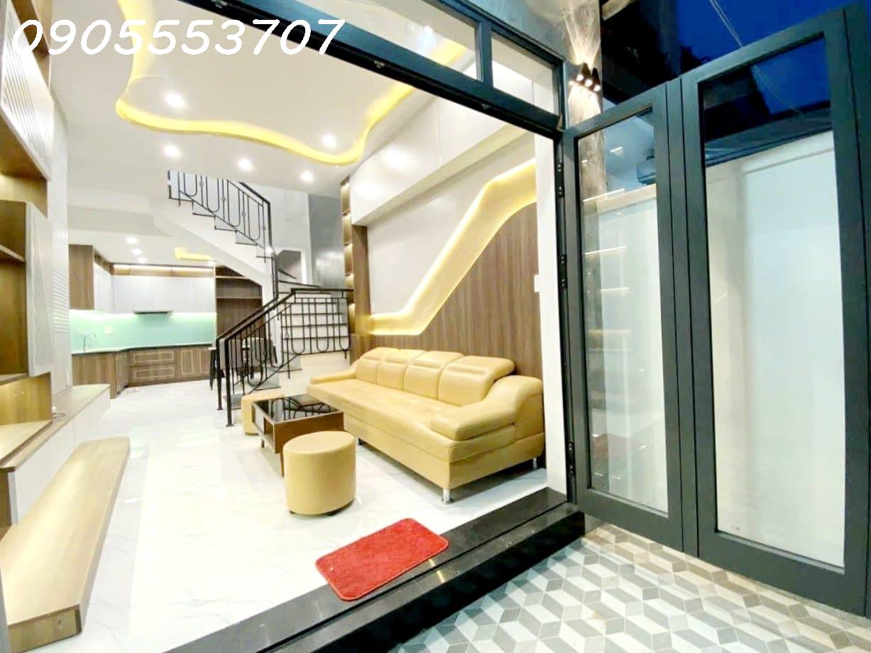 Nhà XẤU 2 tầng 2 mê, DT: 60m2- Chỉ vài bước ra kiệt ô tô- Giá hơn 3 tỷ xíu- Trung tâm Hải Châu, ĐN