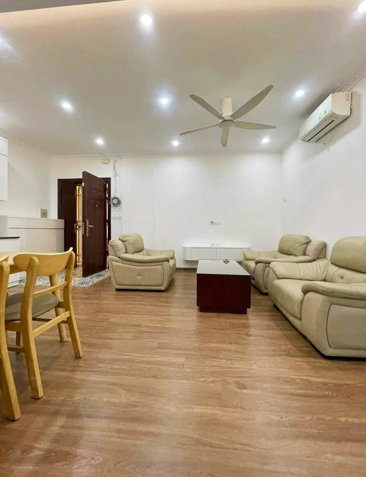 Bán chung cư Mễ Trì Hạ Nam Từ Liêm 87m nhỉnh 3 tỷ, căn góc, full nội thất