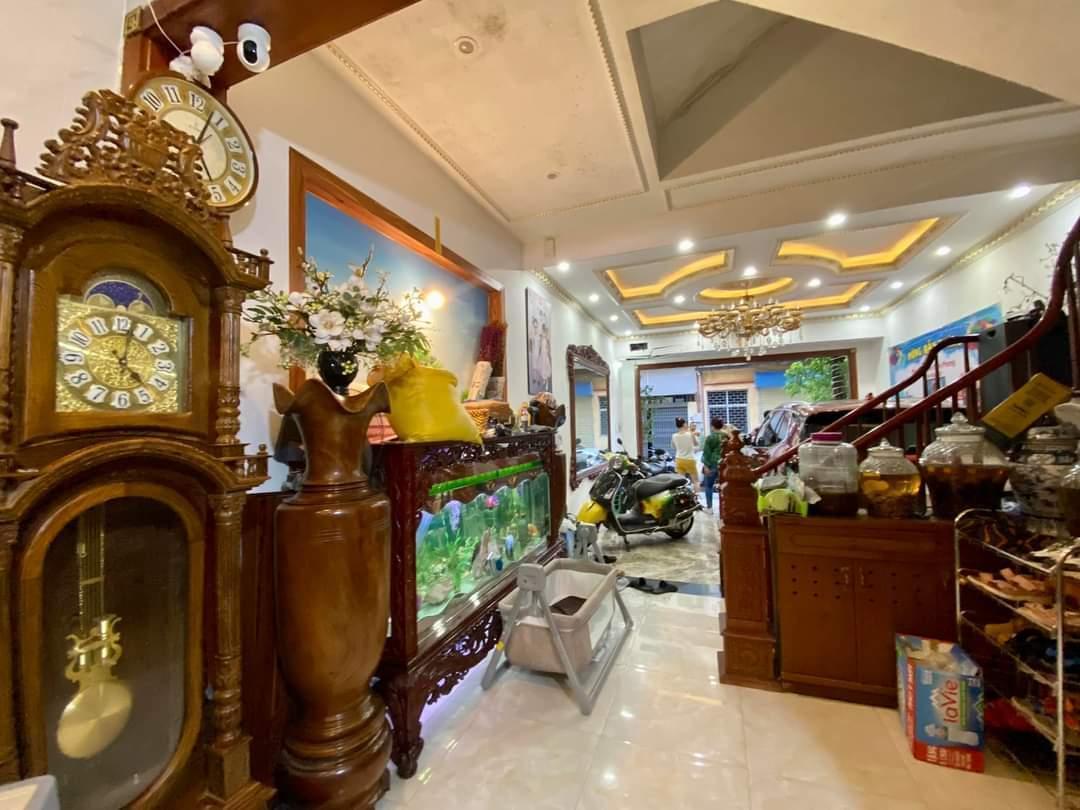 BÁN NHÀ NGỌC THỤY, LONG BIÊN HÀ NỘI 34M 5 T 3,9 Tỷ FULL NỘI THẤT.