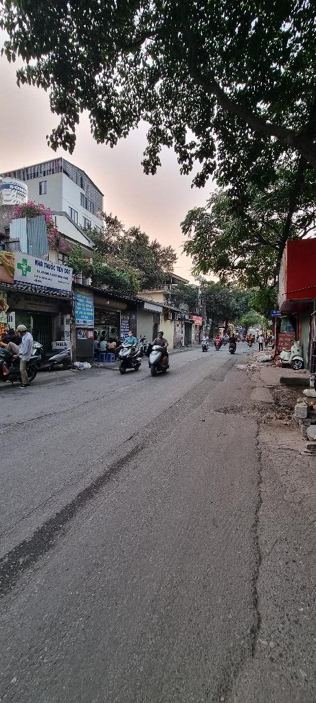 Bán Nhà mặt phố: NAM DƯ Lĩnh Nam Hoàng Mai Hà Nội 81m2 ,Cửa Hàng -1 Tầng ,MT -4,0M , GIÁ- 11,8 TỶ