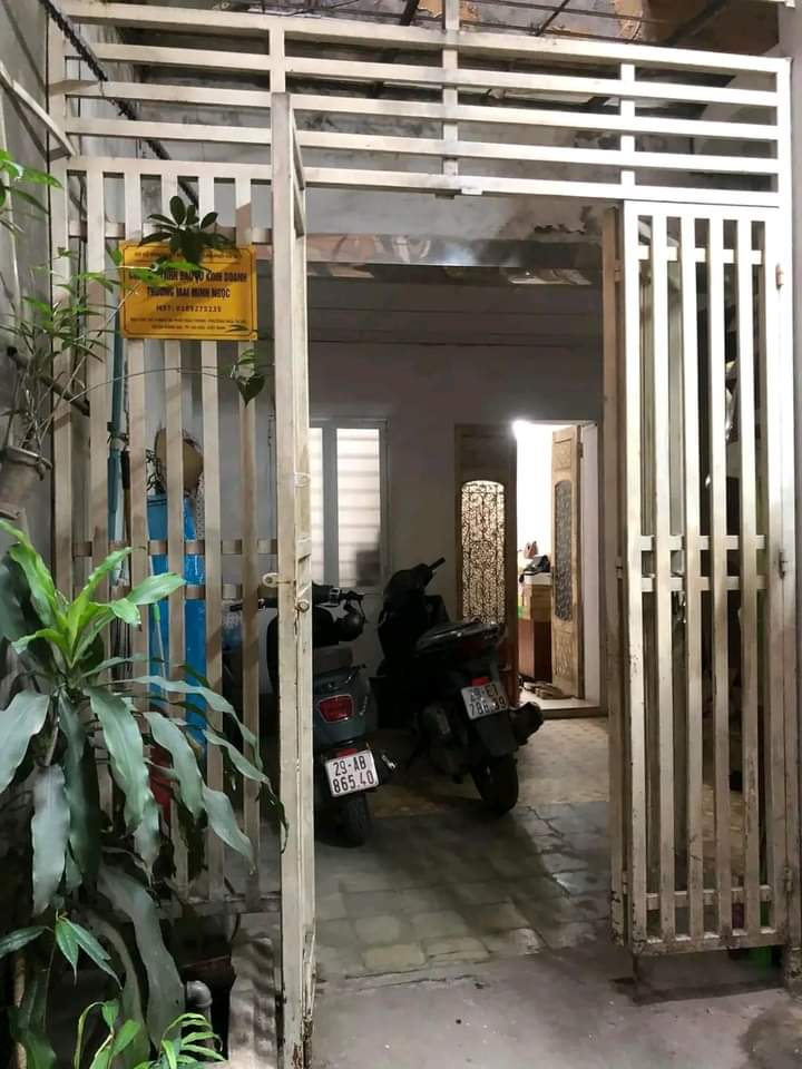 BÁN NHÀ 3 TẦNG ĐẦU PHỐ THÁI THỊNH 71M2 – 5.5 TỶ.