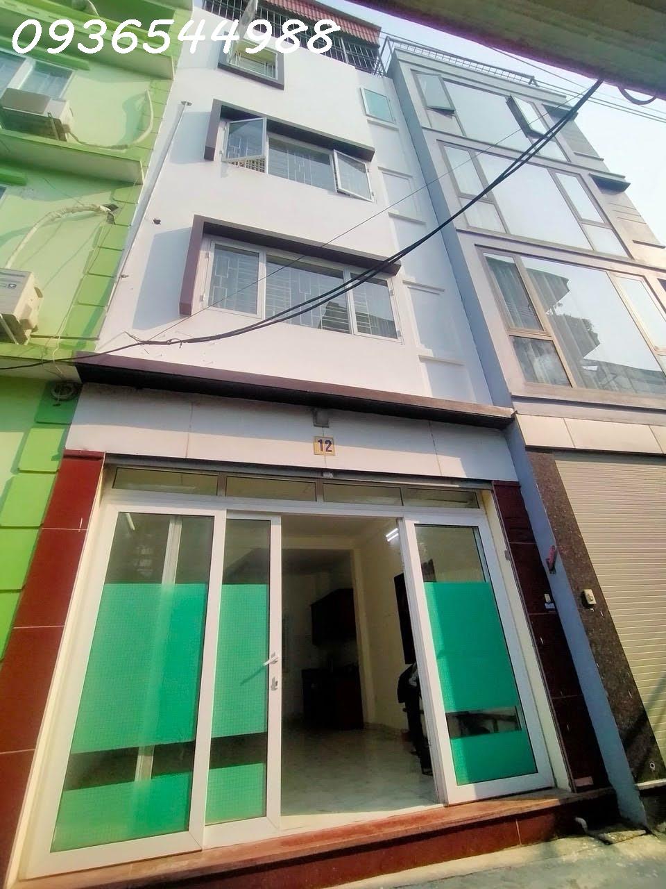 Bán nhà 5 tầng Phúc Lợi, Long Biên, nhỉnh 2 tỷ, gara ô tô, gần Vinhomes