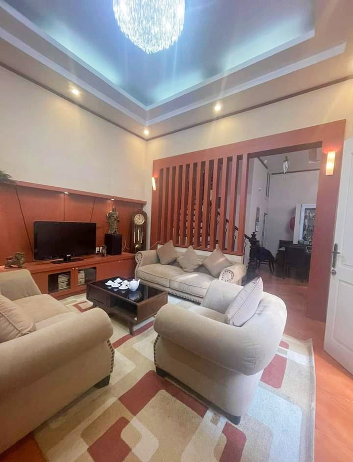 Bán nhà Yên Hòa Cầu Giấy 76m*4T giá 11.7 tỷ, nhà đẹp, ngõ rộng, nội thất xịn, ở sướng