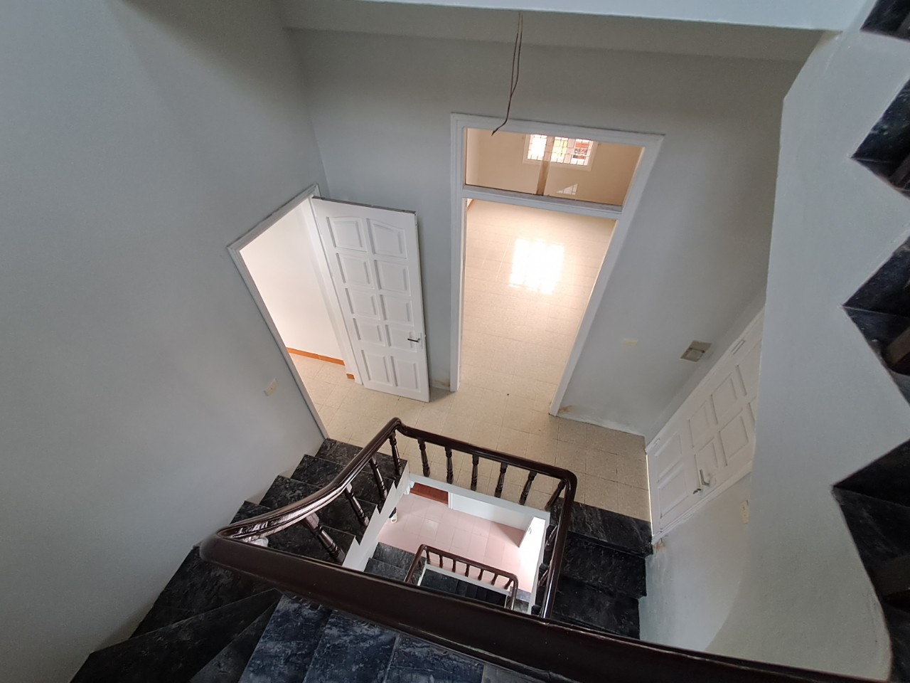 Chính Chủ Nhờ Tìm Người Thuê Tòa Nhà Kinh doanh phố Thanh Nhàn, Hai Bà Trưng