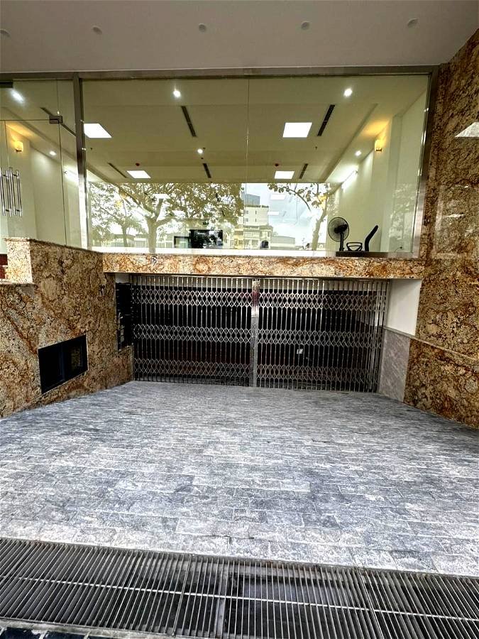 Bán Nhà Mặt Phố Quan Hoa Quận Cầu Giấy. 191m Xây 9 Tầng Mặt Tiền 10m Nhỉnh 90 Tỷ. Cam Kết Ảnh Thật Mô Tả Chính Xác. Chủ