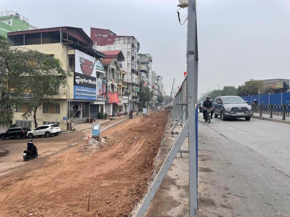 Bán Nhà Mặt Phố Âu Cơ Quận Tây Hồ. 44m Xây 5 Tầng Nhỉnh 12 Tỷ. Cam Kết Ảnh Thật Mô Tả Chính Xác. Chủ Cần Bán Nhanh Giá