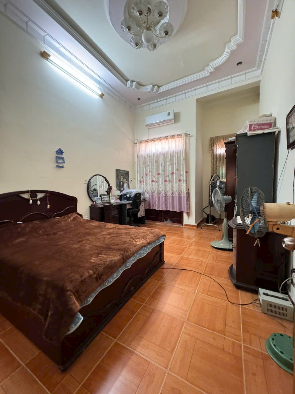 Bán nhà mặt ngõ 263 Lạch Tray, 56m 3.5 tầng GIÁ 2.95 tỉ vị trí cực đẹp