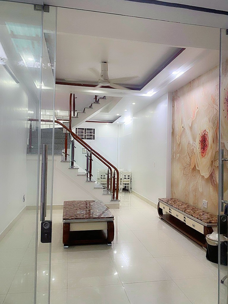 Bán nhà giá rẻ ngõ 727 Ngô Gia Tự, 45m 3 tầng GIÁ 2.2 tỉ ô.tô đỗ gần nhà