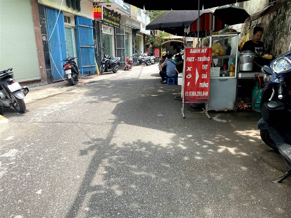 Bán Nhà Phố Trần Duy Hưng Quận Cầu Giấy. 50m Mặt Tiền 4,1m Nhỉnh 13 Tỷ. Cam Kết Ảnh Thật Mô Tả Chính Xác. Chủ Cần Bán