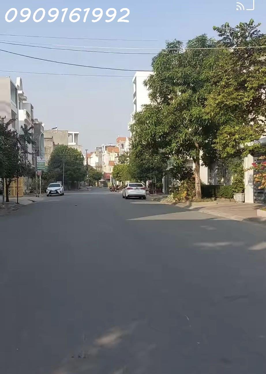 Lô đất tại tuyến 2 Trung Lực khu phân lô cao cấp 3' ra mặt đường Ngô Gia Tự