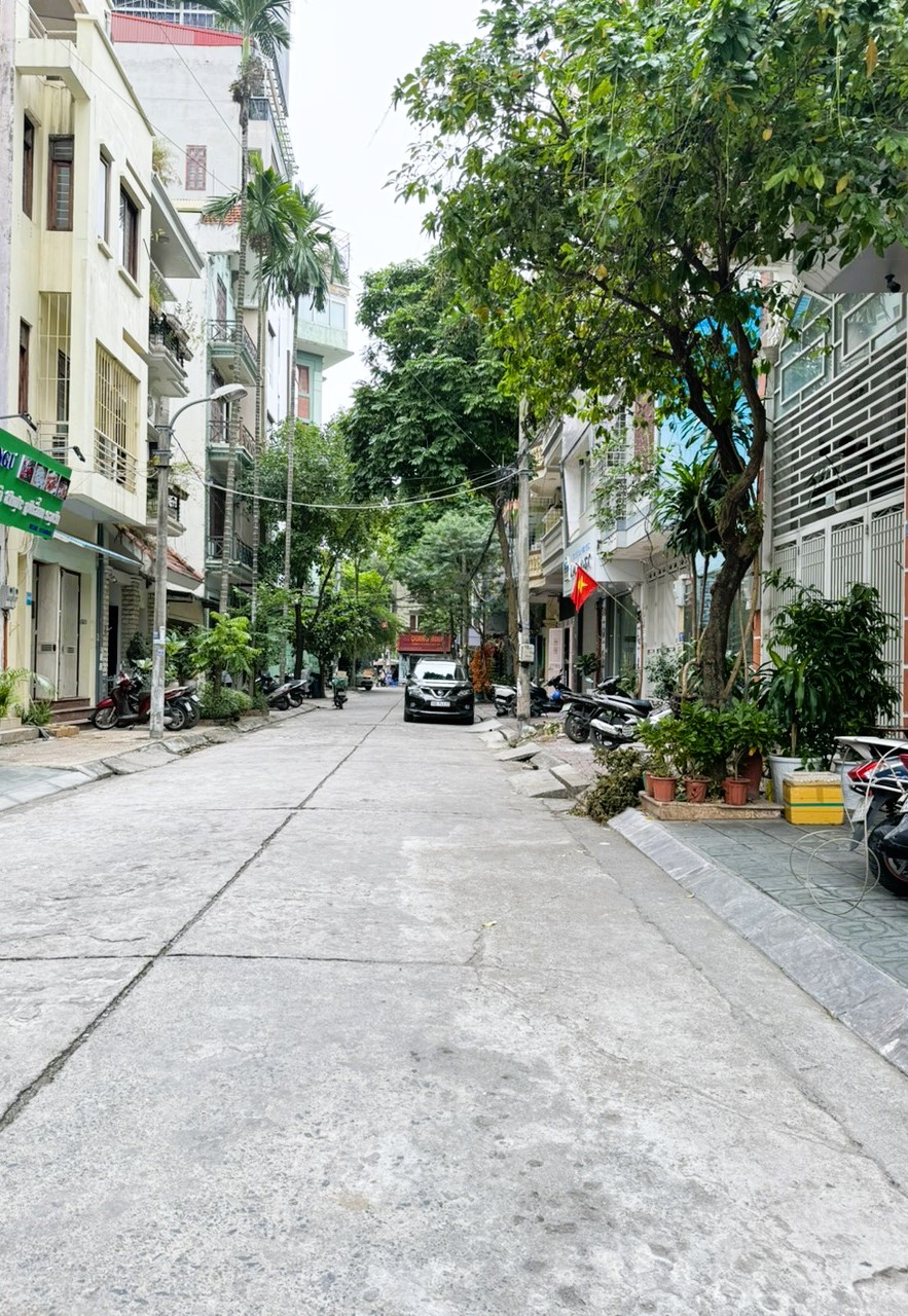 Bán nhà TT Cầu Giấy -DT 89m x MT 6.3m - Ô Tô -Kinh doanh - Văn phòng Nhỉnh 15 tỷ