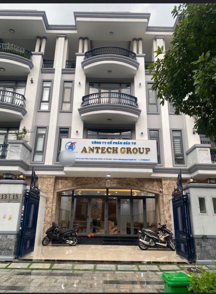 Bán Nhà 4 Tầng 7m x 21m. Vị Trí Đẹp Tại KDT Vạn Phúc City Tp Thủ Đức