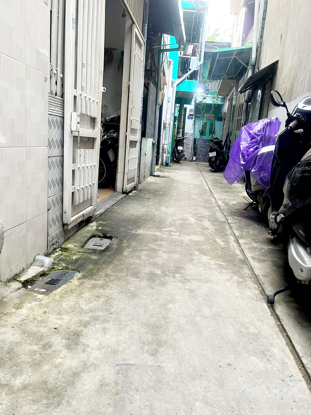 CẦN BÁN NHANH CĂN NHÀ ĐẸP 4 TẦNG- HẺM XE HƠI VỚI GIÁ RẺ - CHỈ 3 TỶ LIÊN HỆ: 090.314.9262.