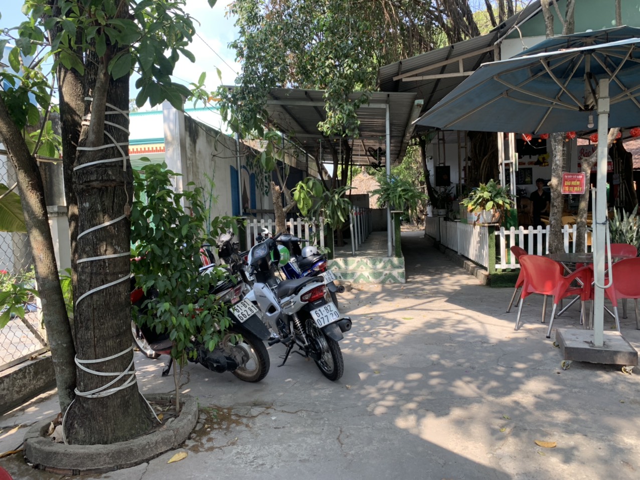 Bình Dương ! Sang Quán Cafe Sân Vườn Nguyễn chí thanh, hiệp an, thủ dầu 1 , Tel : 0933037415