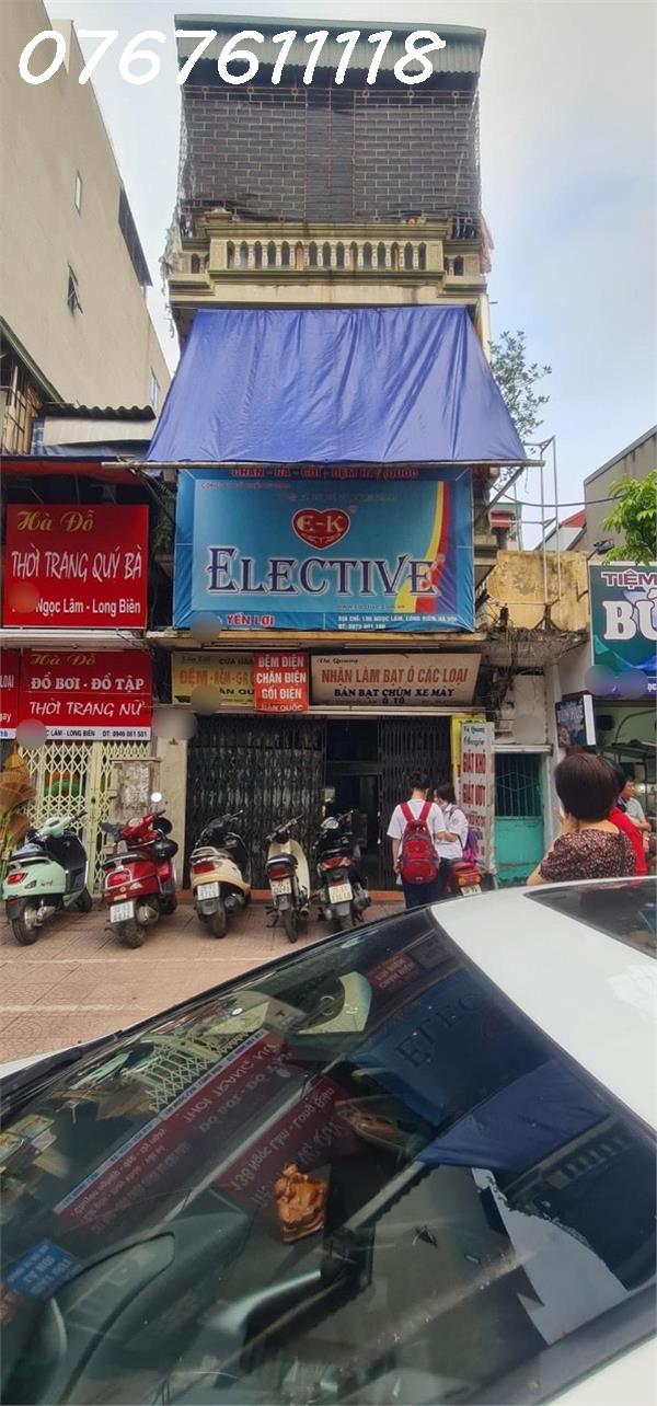 Bán nhà mặt phố Ngọc Lâm, kinh doanh sầm uất, 56m*5T, MT4.5m,15 tỷ