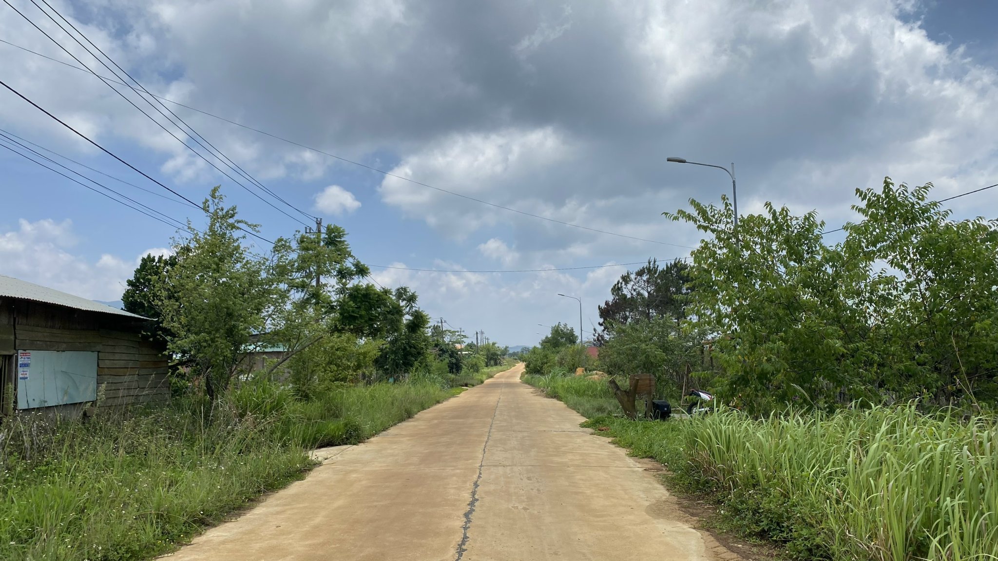 CẮT LỖ LÔ ĐẤT VÂN ĐỒN QUẢNG NINH RẤT HOT HOT HOT