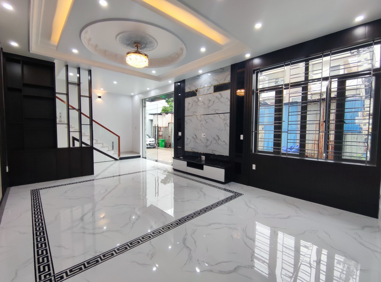 Siêu phẩm Trung Lực, 50m 4 tầng lô góc, GIÁ 5.2 tỉ ô.tô đỗ cửa vài chiếc