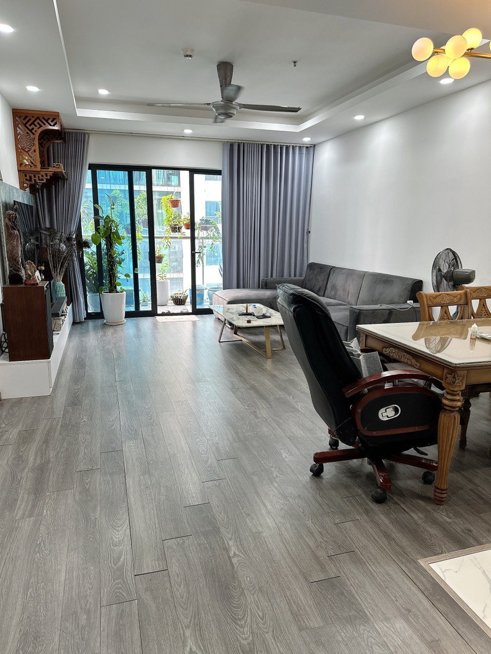 Hiếm! cần bán The Zei căn 2PN 2WC diện tích 88.5m2 giá 6,2 tỷ thoáng mát