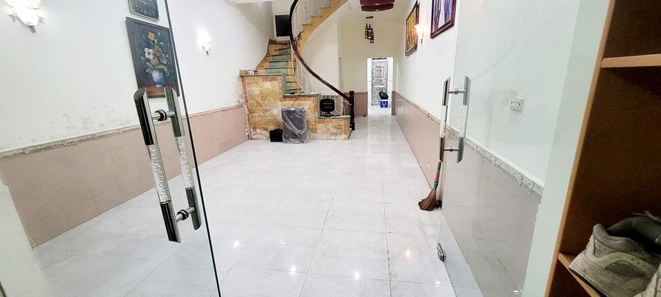 Bán nhà ngõ Nam Pháp 72m 3 tầng GIÁ 3.65 tỉ độc lập, mặt ngõ kinh doanh tốt