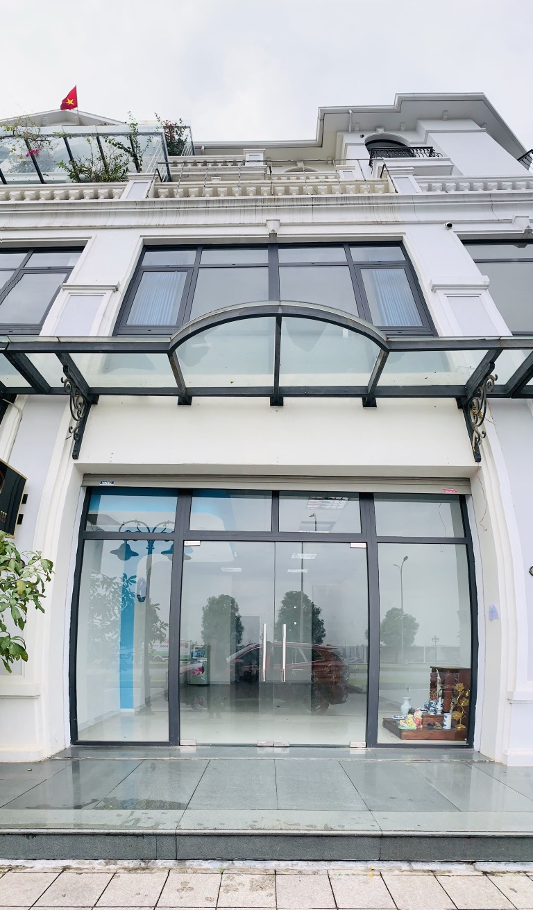 Cần cho thuê căn Shophouse - Giá chỉ có 15tr/tháng