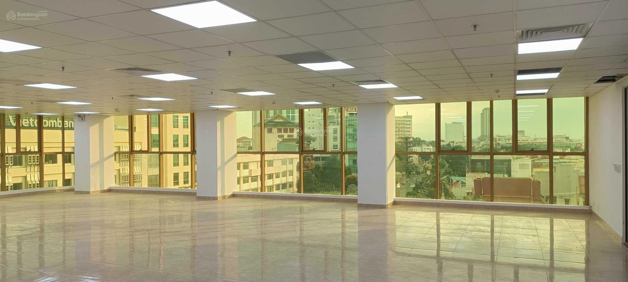 Cho thuê sàn văn phòng mới của tòa nhà SHB Building TP. Cần Thơ