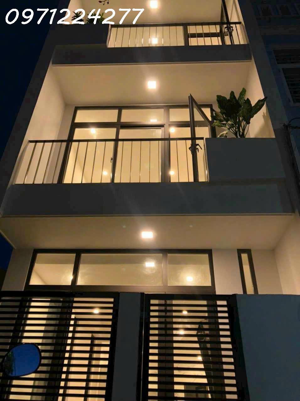 CẦN BÁN NHÀ LINH XUÂN THỦ ĐỨC 91M2 [ 7 X 13 ] 3 TẦNG- 4PN - 4WC [ GIÁ 3.5 TỶ - HẺM XE HƠI - NHÀ HOÀN CÔNG - SỔ HỒNG