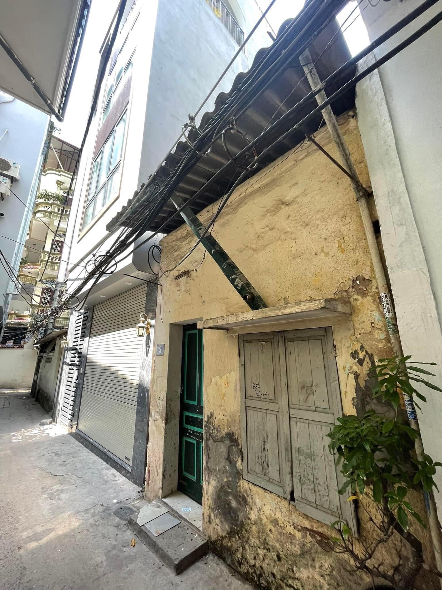 HIẾM GIÁ ĐẦU TƯ NHÀ C4 THỤY KHUÊ, TÂY HỒ, 20M, MT 2,7M, NGÕ NÔNG, GẦN PHỐ, CHÀO 2,4 TỶ