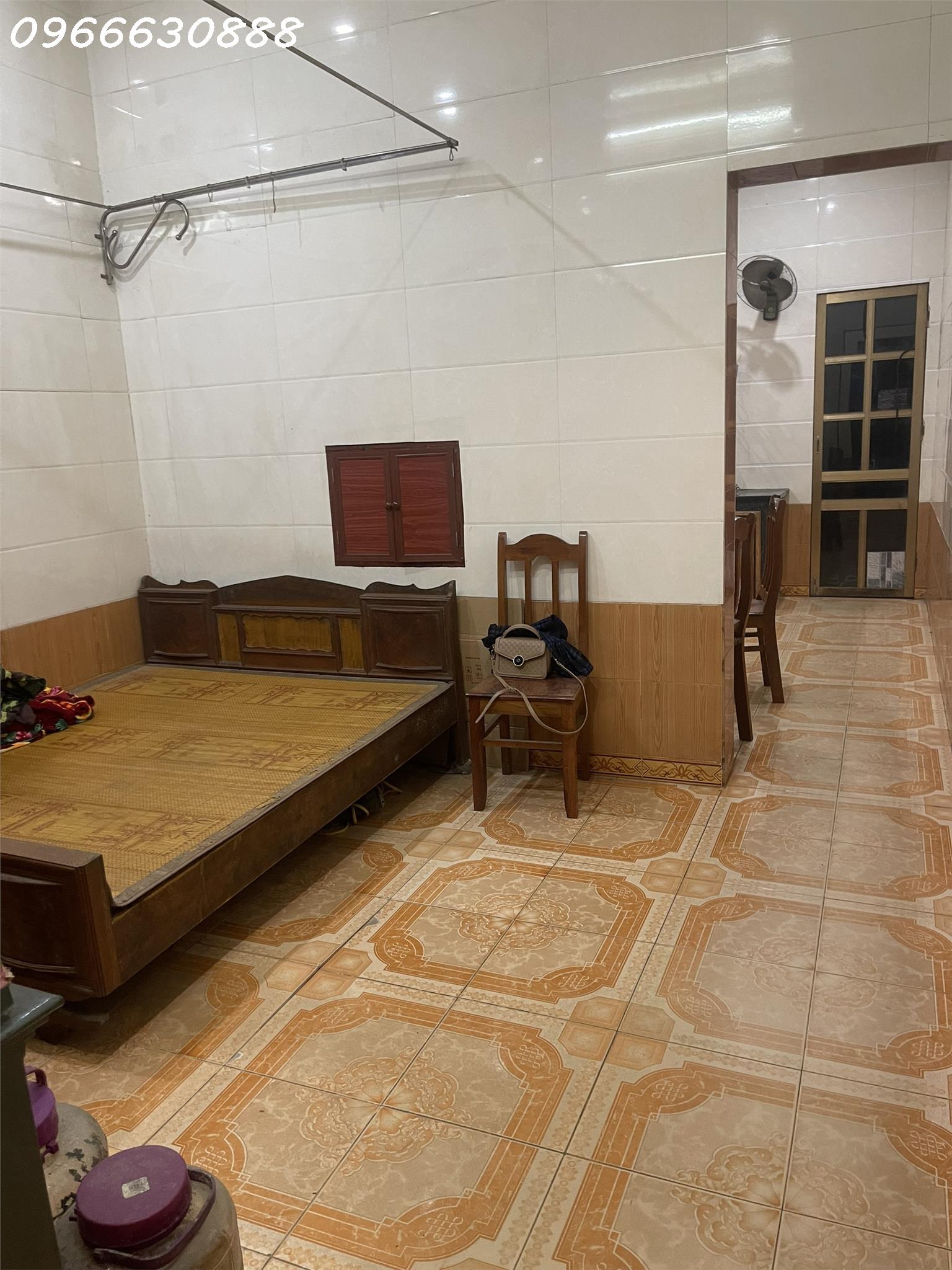 Nhà 3 Tầng Mặt Đường Nhựa Tiên Lũng - Ỷ La, TP Tuyên Quang Chỉ Hơn 2 Tỷ!