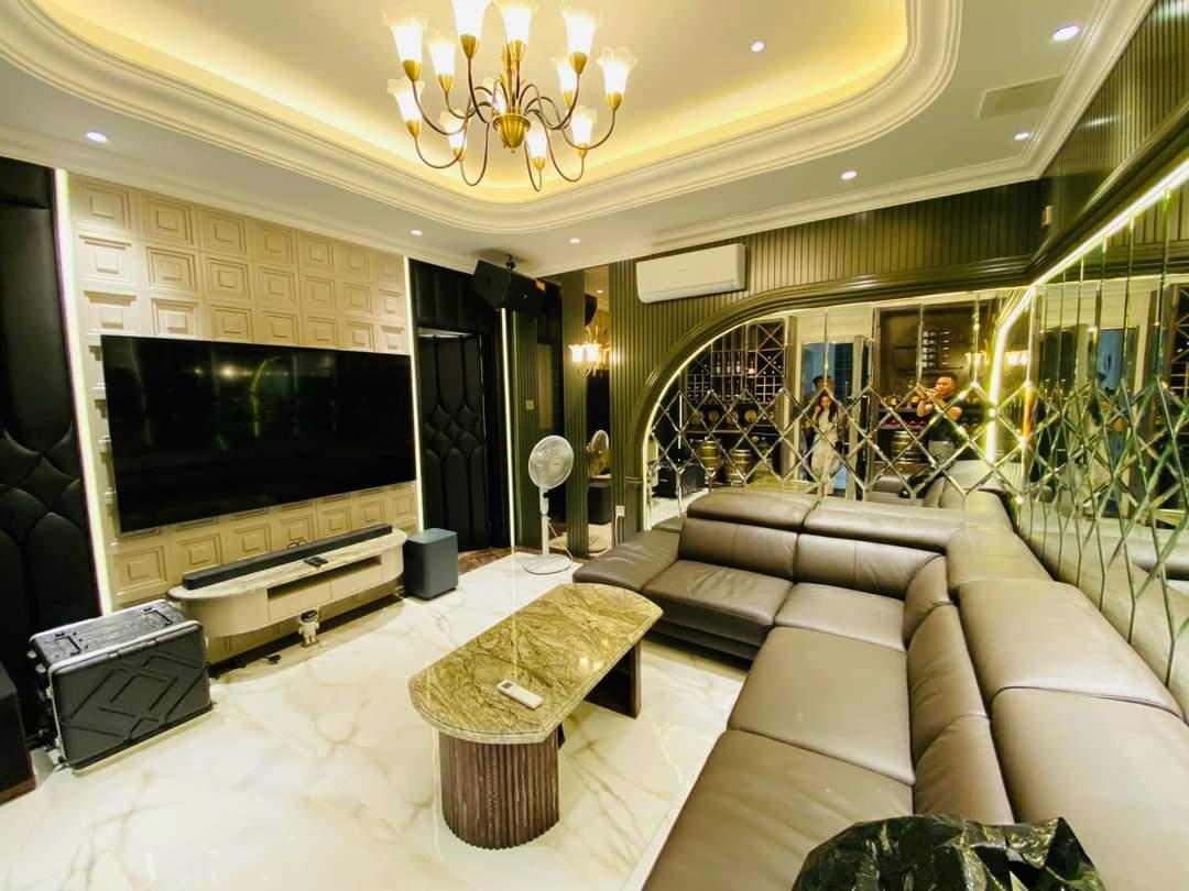 BÁN NHÀ PHỐ THÁI HÀ PHÂN LÔ Ô TÔ TRÁNH, VỈA HÈ KINH DOANH 100M, 25.9 TỶ.