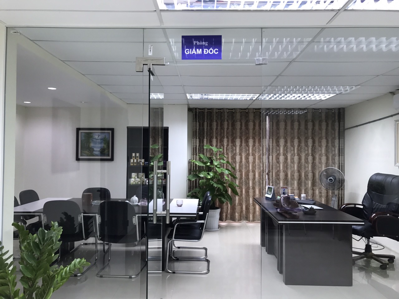 CHÍNH CHỦ CHO THUÊ TẦNG 2 KHU BÁN ĐẢO LINH ĐÀM, PHƯỜNG HOÀNG LIỆT, QUẬN HOÀNG MAI, HÀ NỘI