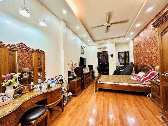 Bán nhà Phân Lô Hạ Yên - Cầu Giấy - 60m x 5 Tầng-Ô Tô- Nội Thất Đẹp Nhỉnh 12 tỷ