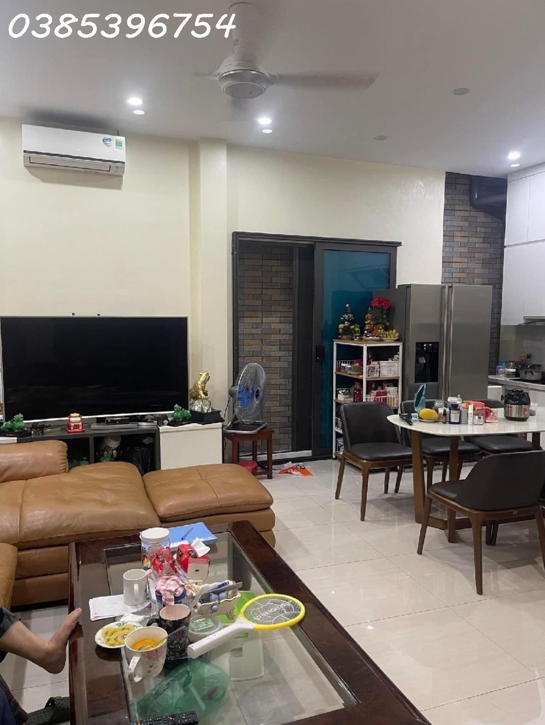 Bán nhà Phân lô, ô tô tránh, Pháp Vân Hoàng Mai, ô tô chạy vòng DT60m x 4 Tầng, giá 8 tỷ