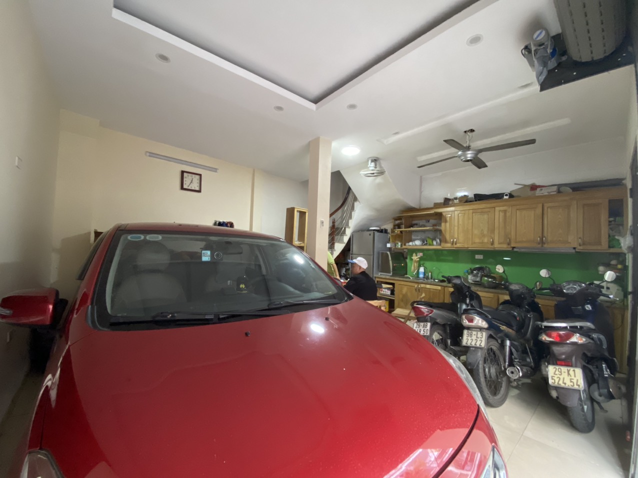 Mặt ngõ Ngọc Thuỵ, Ô tô tránh, nhà 5 tầng, Dt 42m, mt 6m giá nhỉnh 6 tỷ.