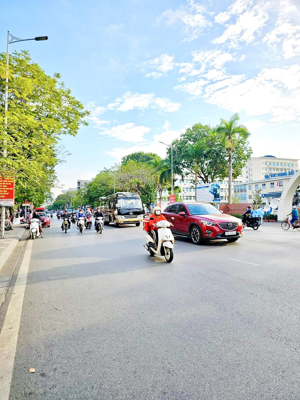 Bán nhà lô góc mặt đường Lạch Tray, Ngô Quyền, Hải Phòng 58m2 4 tầng giá 18 tỷ