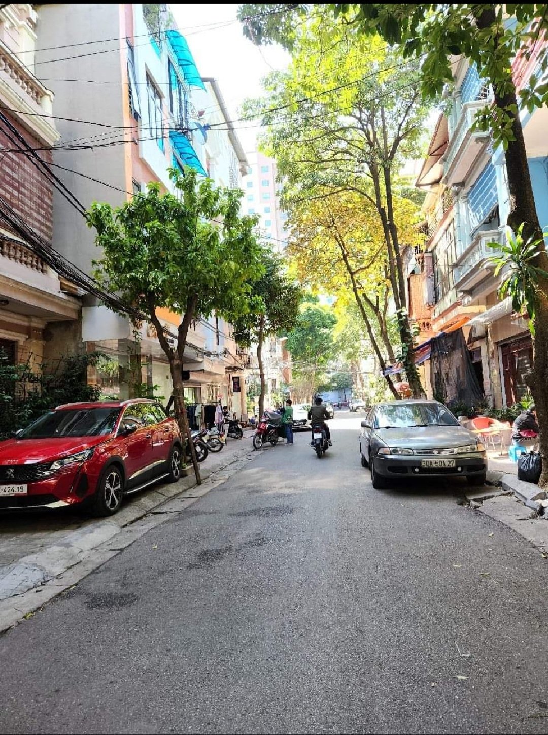 MẶT NGÕ Ô TÔ SONG SONG - ĐỖ QUANG - THÔNG NGUYỄN THỊ ĐỊNH - 52M2 X 5 TẦNG - VỈA HÈ KINH DOANH - SẦM UẤT NGÀY ĐÊM