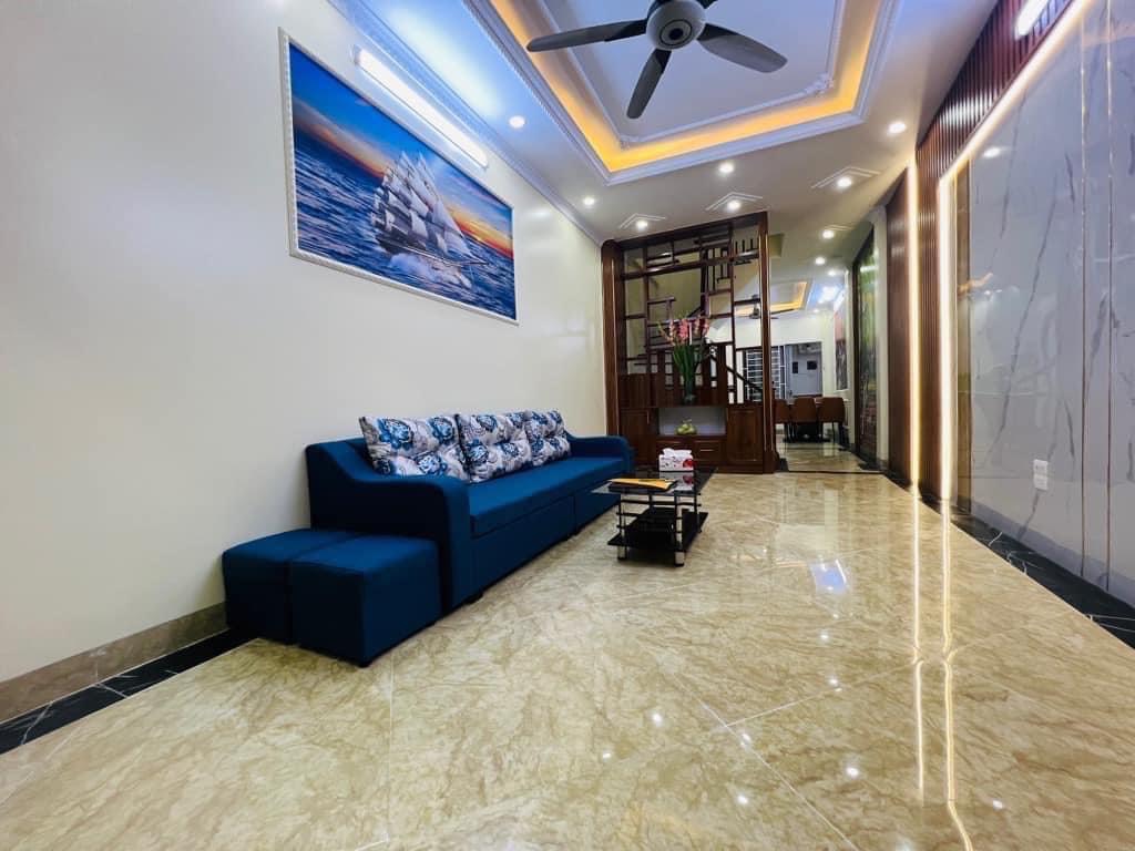 NHÀ BÁT KHỐI - LONG BIÊN - 48M - 5 TẦNG, GẦN AEON MALL, CẦU VĨNH TUY, 3.5 TỶ