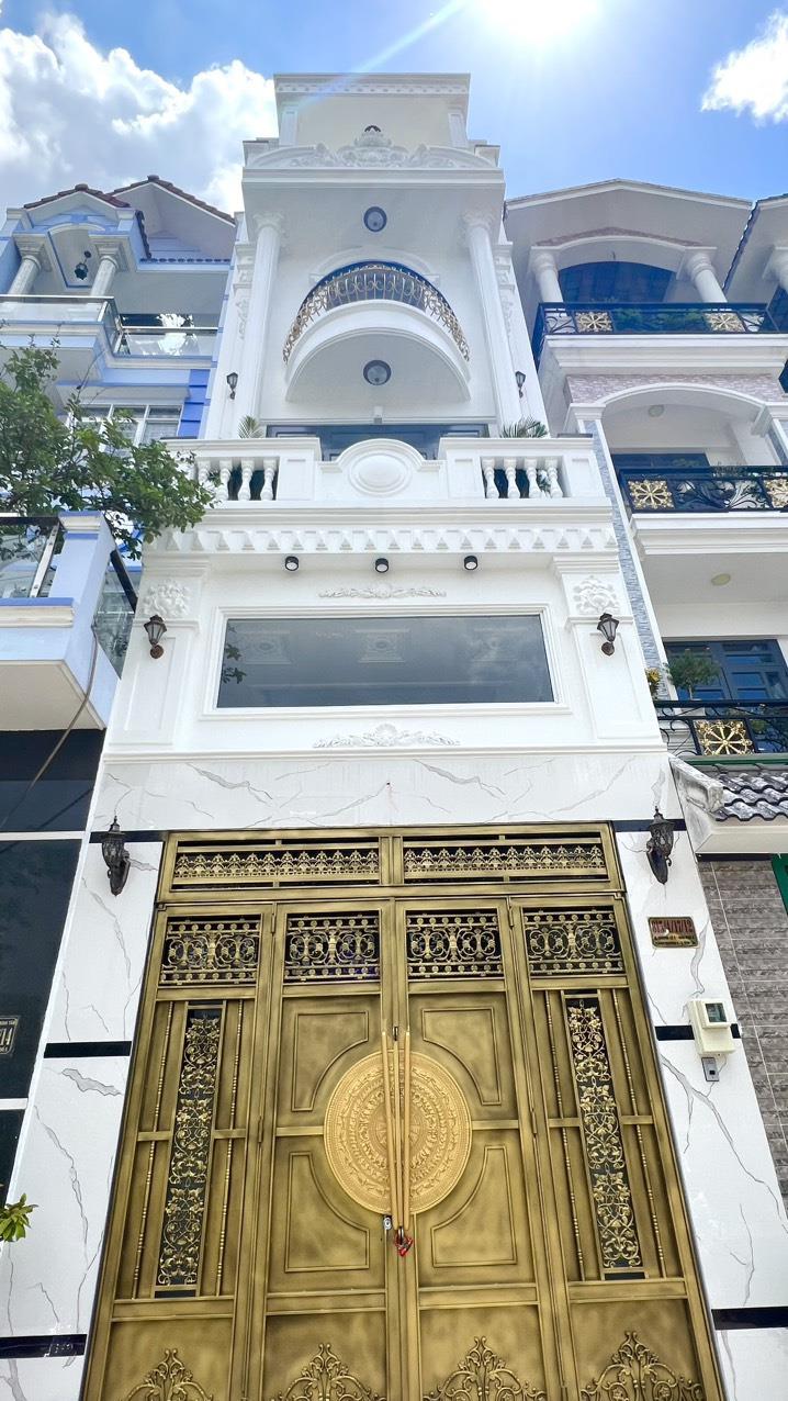 BÌNH TÂN GIÁP QUẬN 6, 4X18M 4 TẦNG 5PN CÓ 1 PHÒNG TẦNG TRỆT , CHỈ 6 TỶ X.