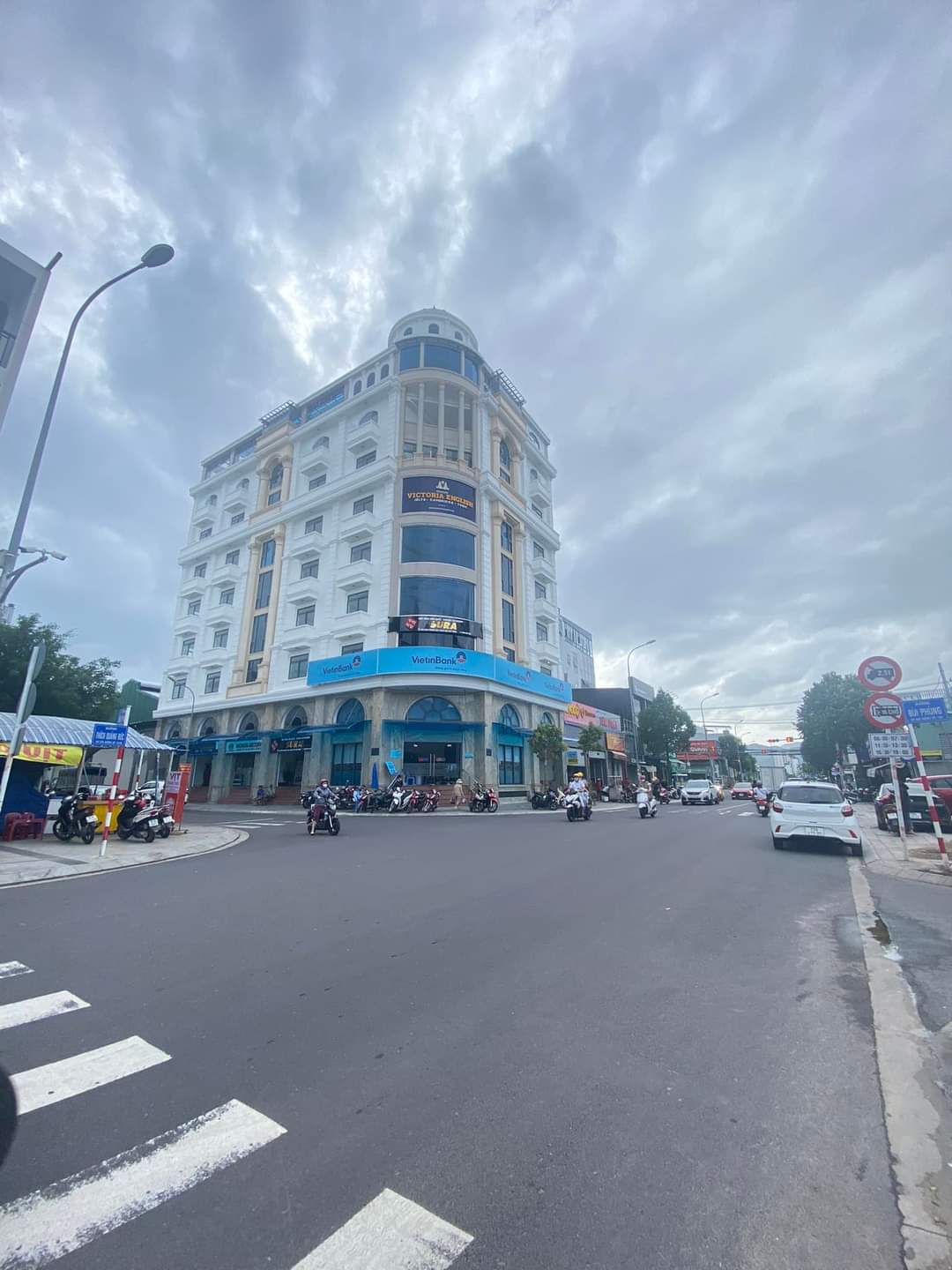 [DUY NHẤT] Cần bán lô đất giá chạm sàn 4 mặt tiền đường Thích Quảng Đức, Nha Trang