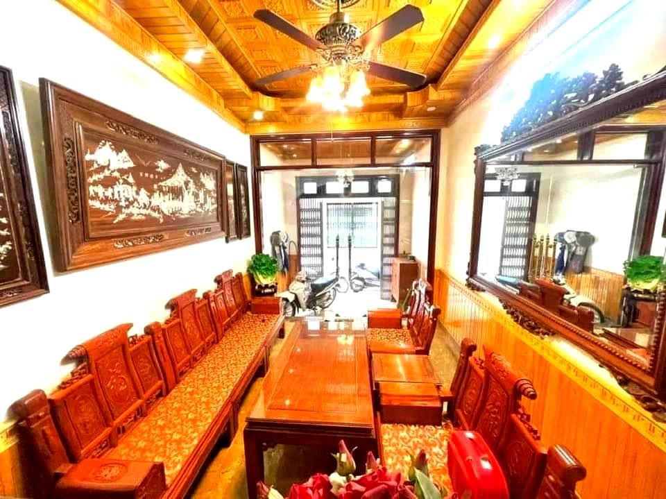 Bán Nhà Phố Hoa Bằng Quận Cầu Giấy. 50m Xây 5 Tầng Nhỉnh 12 Tỷ. Cam Kết Ảnh Thật Mô Tả Chính Xác. Chủ Muốn Bán Nhanh Lo