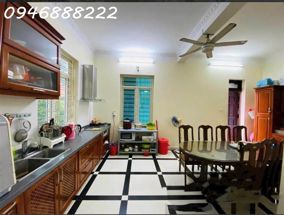 Nhà mặt đường Văn Cao lô góc - TP Hải Phòng , kinh doanh mọi mặt hàng