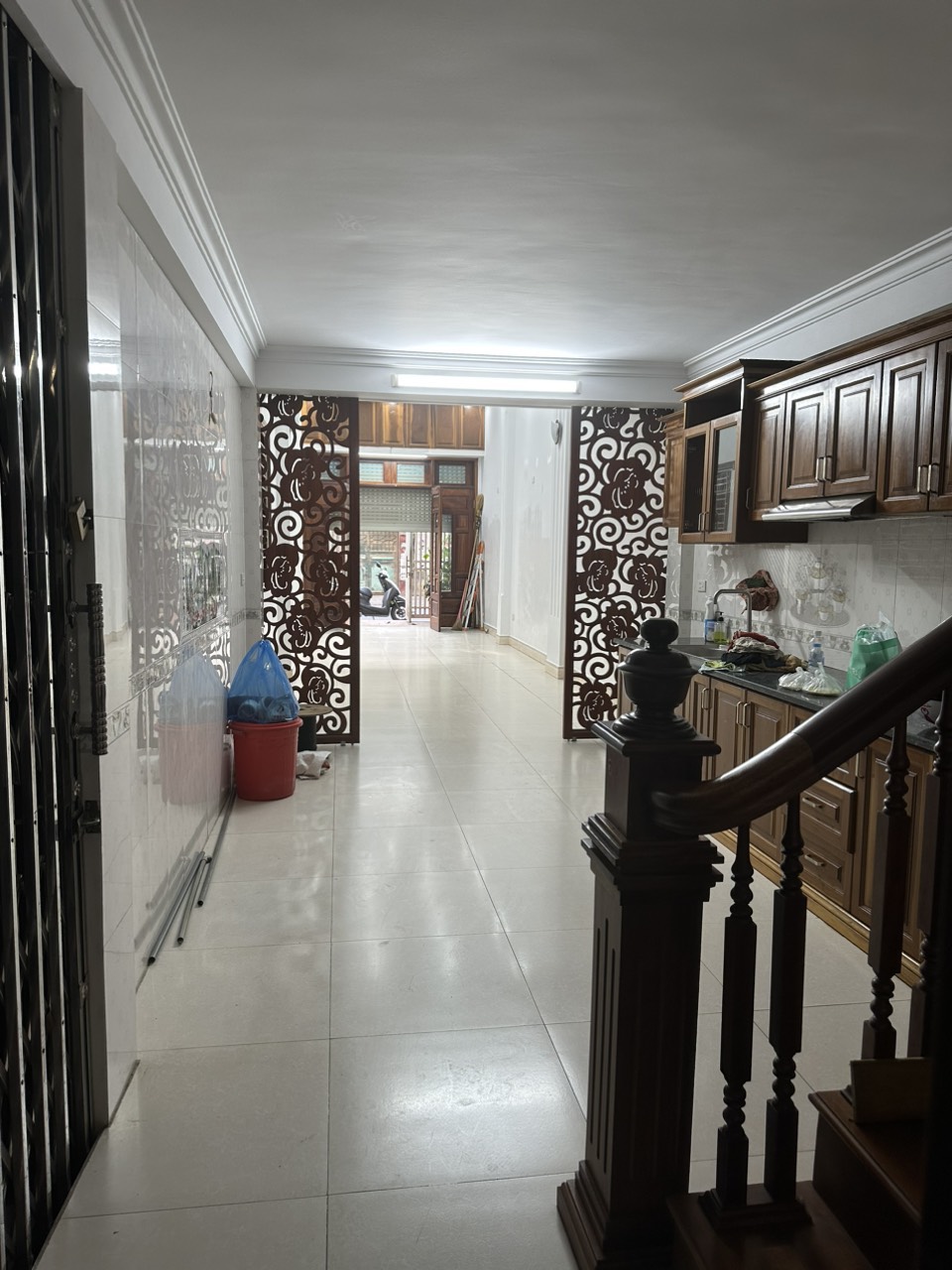 Bán nhà 4 tầng lô góc 64 m2 mặt đường Đông Khê, Ngô Quyền, Hải Phòng. Giá: 5,9 tỷ( TT)