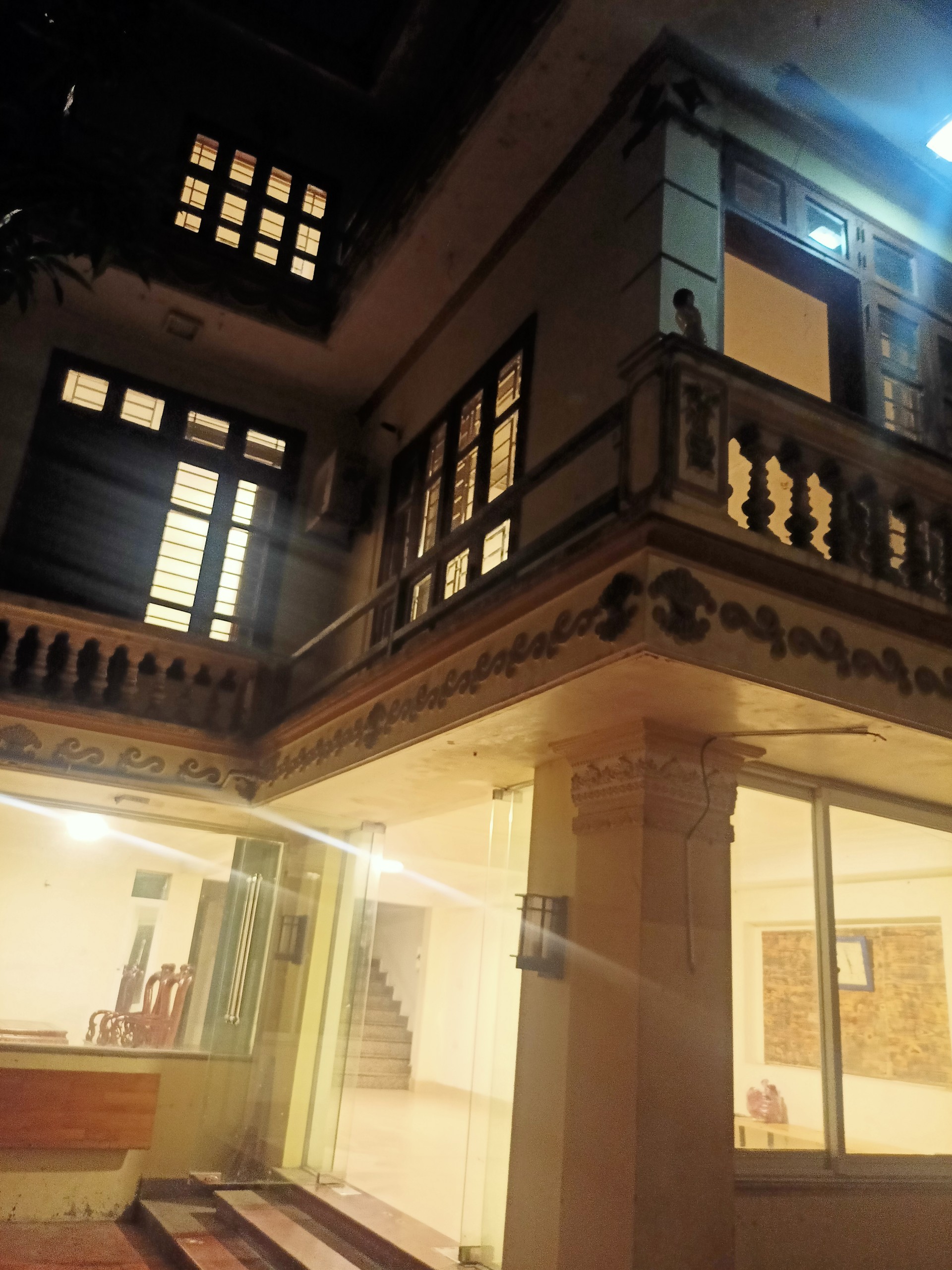 CHO THUÊ BIỆT THỰ 3 TẦNG Ở XÓM HỒ SEN, XUÂN TRẠCH, XUÂN CANH, ĐÔNG ANH, HÀ NỘI