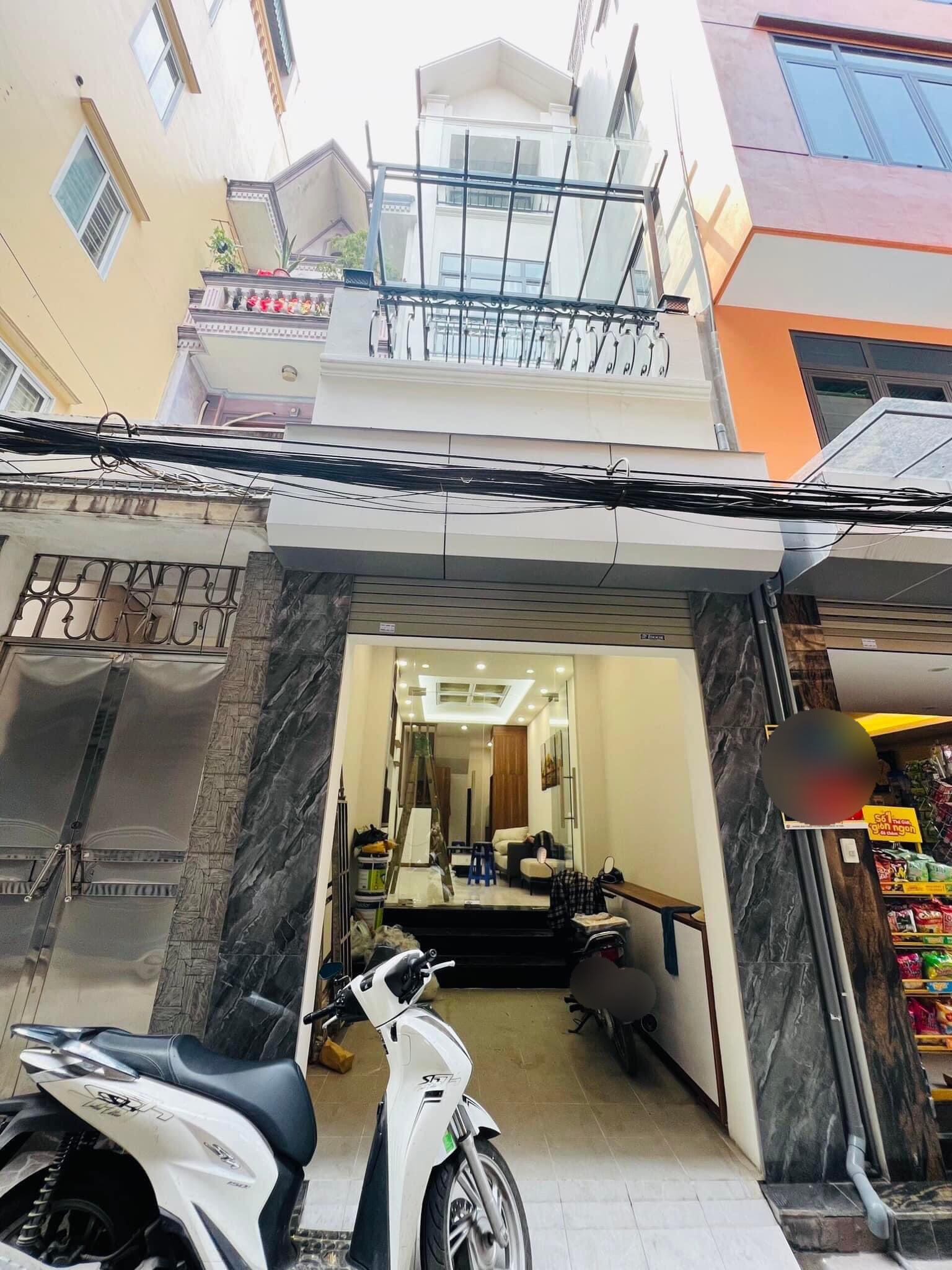 HIẾM MẶT NGÕ 4 TẦNG HOÀNG QUỐC VIỆT,CẦU GIẤY, 38M, MT 3,2M, 4 CHỖ ĐỖ, NGÕ KD, CHÀO 5,65 TỶ