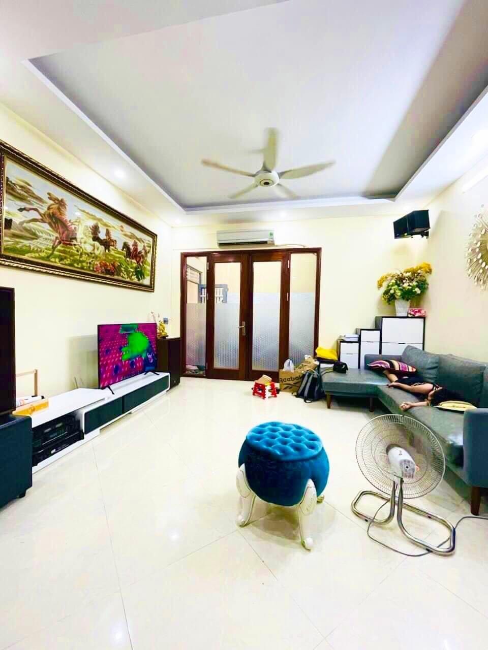 NHÀ 5 TẦNG VÕ CHÍ CÔNG, CẦU GIẤY, 45M, MT 4,6M, GẦN PHỐ, SỔ A4, BAGAC, CHÀO 5,4 TỶ