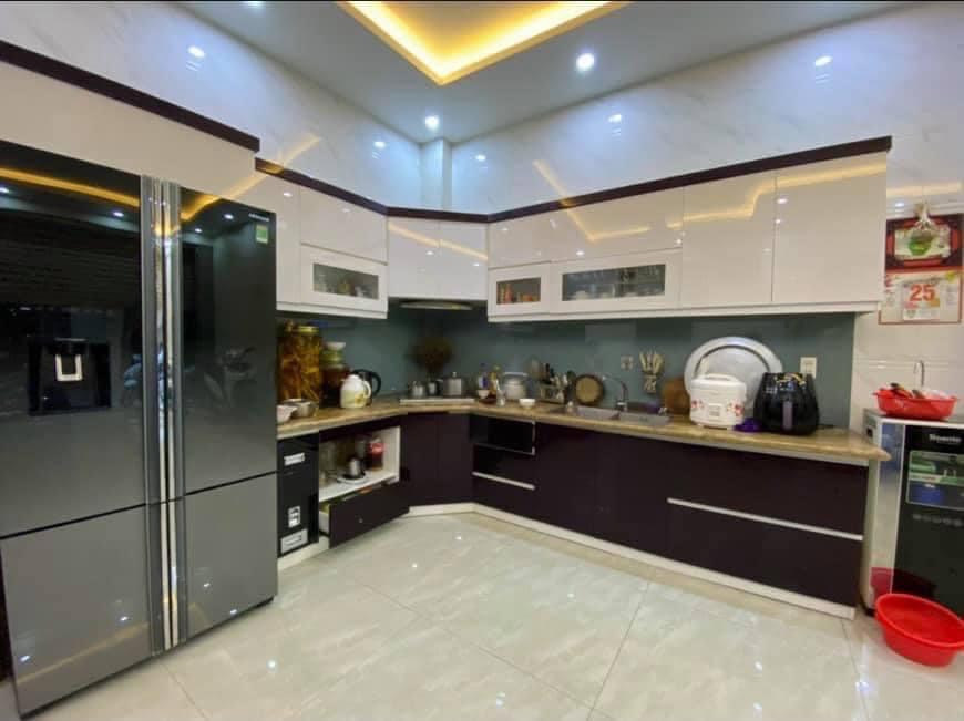 Bán nhà lô góc đẹp Hàng Gà, Nguyễn Đức Cảnh, Lê Chân, Hải Phòng kinh doanh tốt