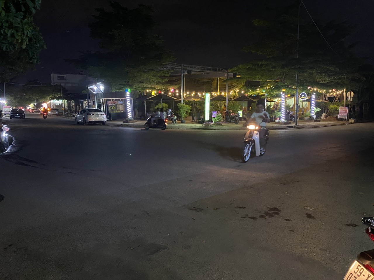 GÂP BÁN HẺM XE TĂNG, 134 M2 ĐƯỜNG 128 Q9 THÔNG TỨ PHÍA , NHỈNH 8 TỶ