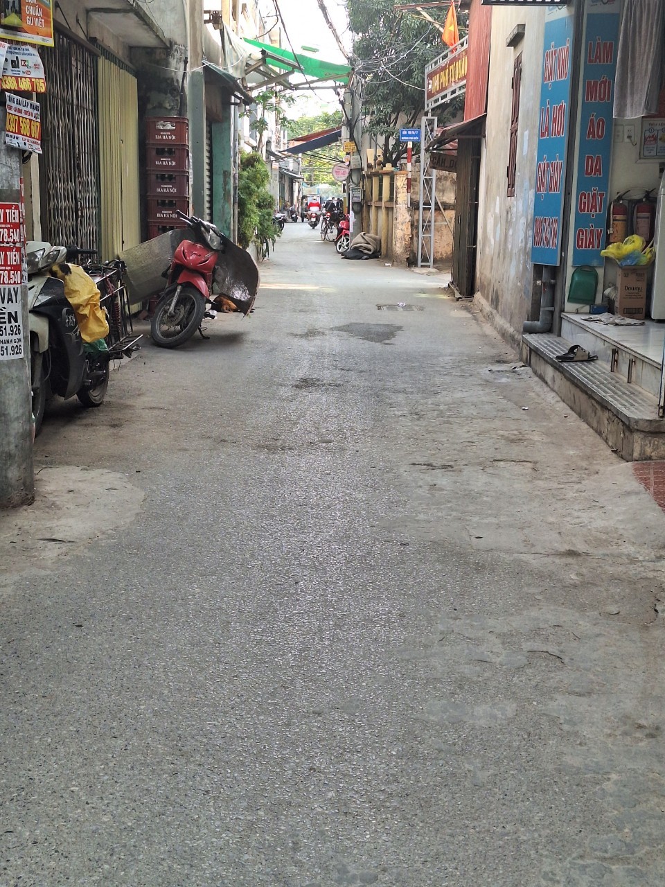 Bán gấp nhà Phú Diễn, 50m * 3 tầng, mt 5m, sđcc, ô tô đỗ cửa, ngõ nông thẳng, 3.8 tỷ ctl