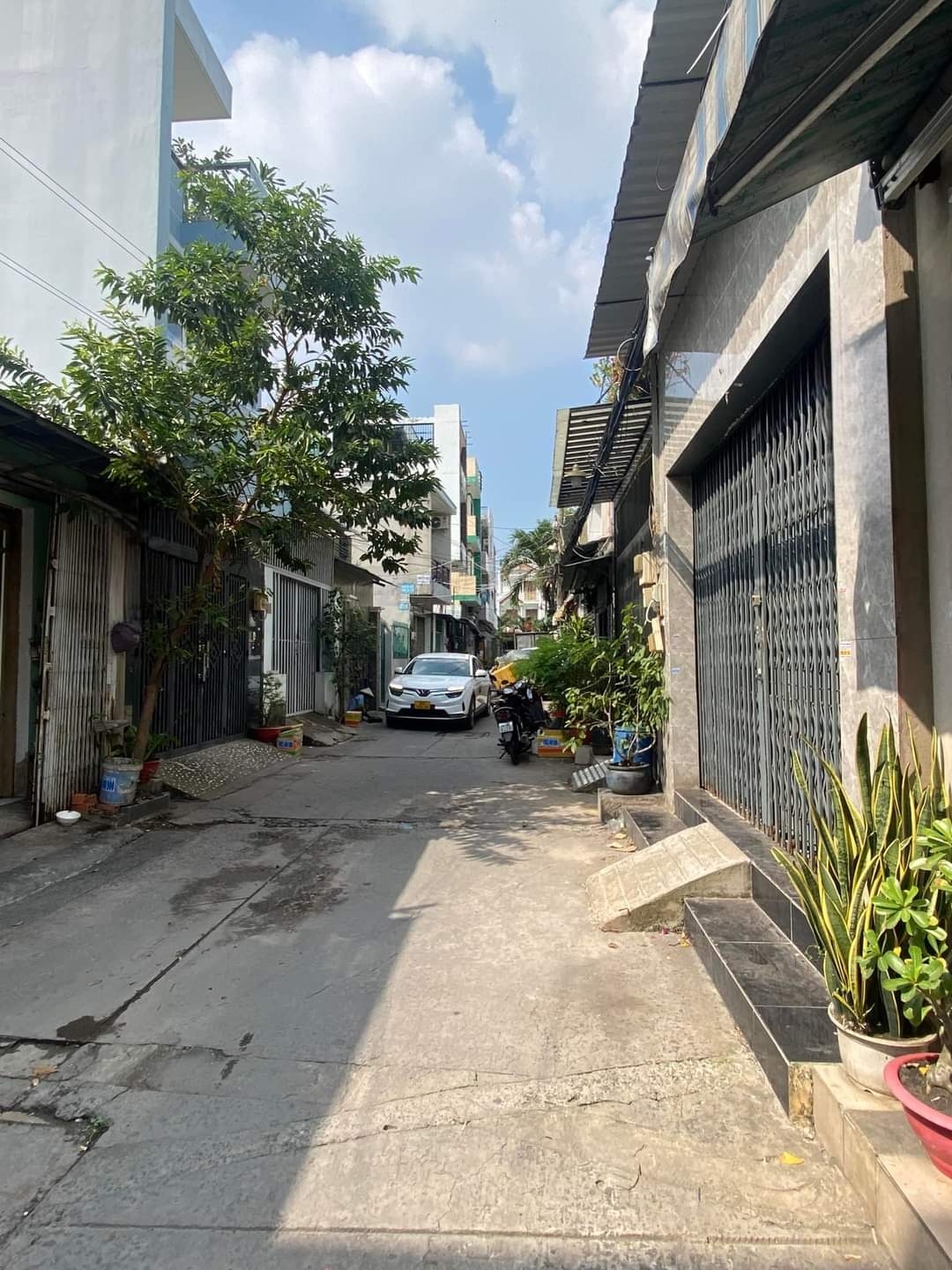 NHÀ BÁN HẺM XE TẢI LƯU THÔNG- GẦN SÁT QL1A – LK 5-6 .BÌNH TÂN- 49m2- 2 TẦNG – KHÔNG QUY HOẠCH LỘ GIỚI – GIÁ CHỈ NHỈNH 2 TỶ