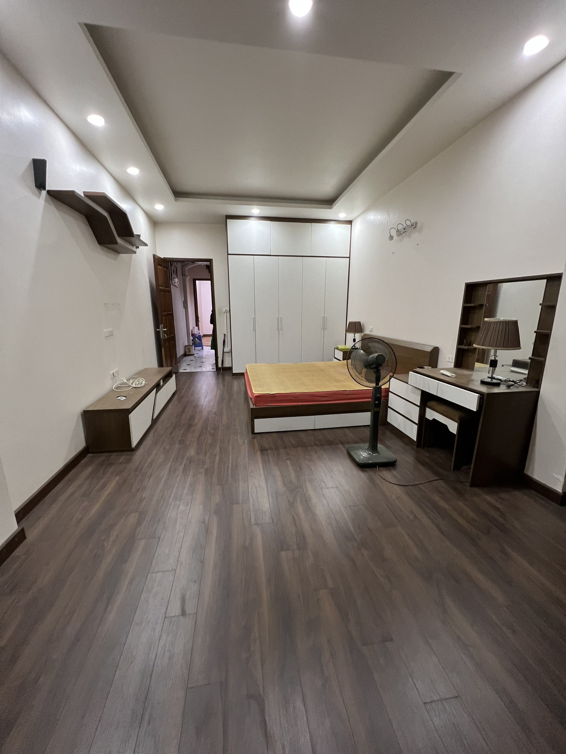 Chính Chủ Nhờ Tìm Khách Thuê Ngôi Nhà phố Minh Khai, Hai Bà Trưng