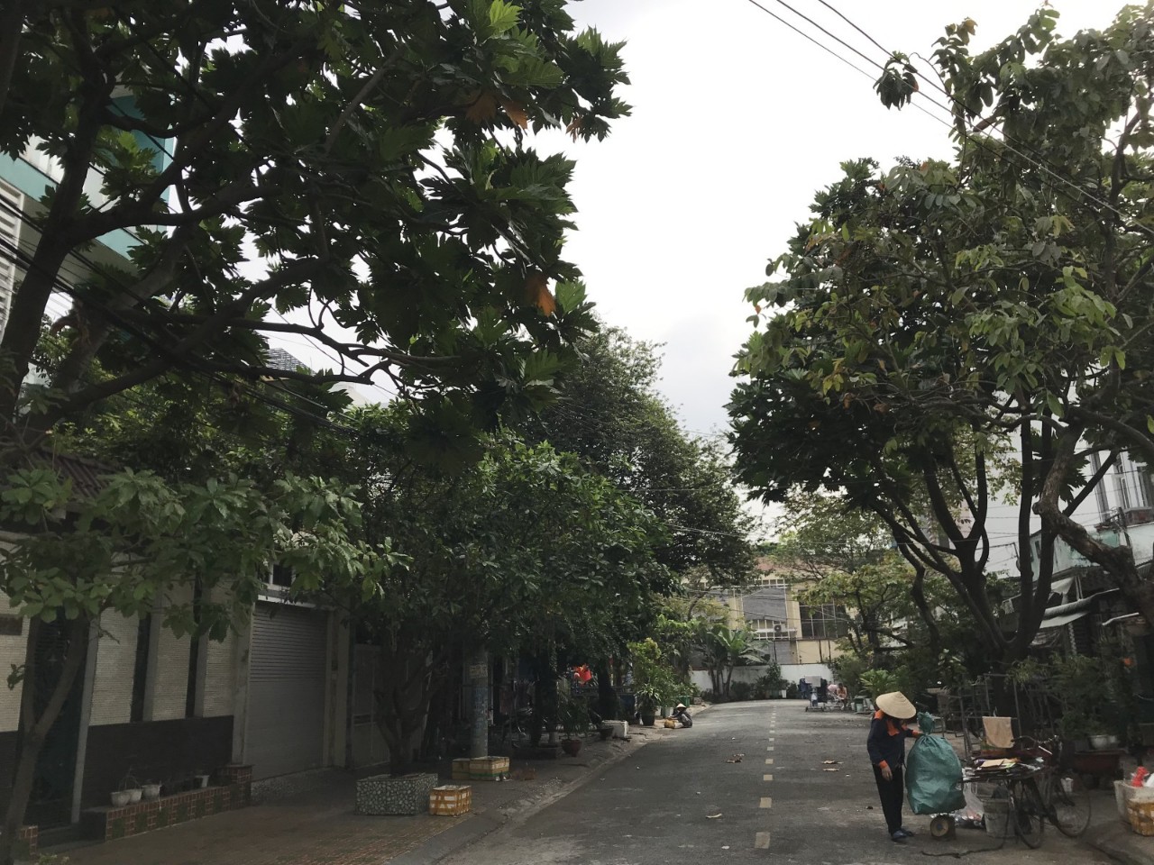 GẤP BÁN NHÀ MẶT TIỀN NGAY ĐẠI LỘ III PHƯỚC BÌNH Q9, 108M2 (4X27) RẺ NHẤT KHU VỰC